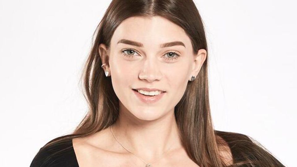 Twitter-Reaktionen: "WTF?" bis "Endlich!": So emotional reagieren GNTM-Zuschauer auf Chanels Ausstieg Twitter-Reaktionen: "WTF?" bis "Endlich!": So emotional reagieren GNTM-Zuschauer auf Chanels Ausstieg