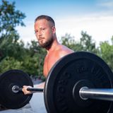 Chris, 32, aus Berlin  Nach einer langen Beziehung möchte Chris jetzt "durchstarten". Warum er sein Glück ausgerechnet bei gebundenen Frauen sucht und inwieweit ihm seine Langhantel dabei von Vorteil ist - wir werden es sehen.