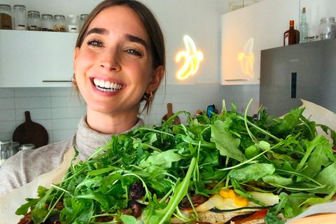 Natalie Gleitmann zeigt ihr Pizza-Rezept