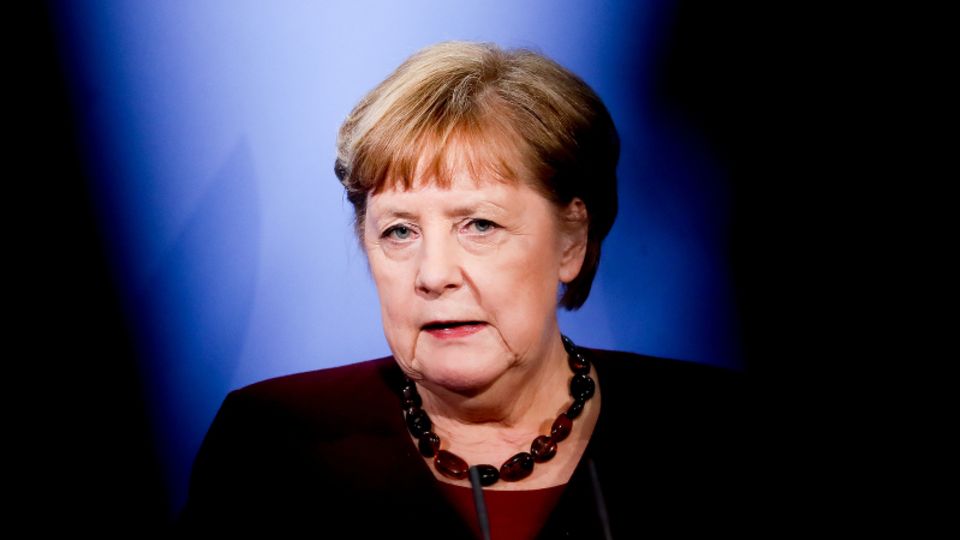 Angela Merkel will im Notfall die "Notbremse" ab einer Sieben-Tage-Inzidenz von 100 ziehen 