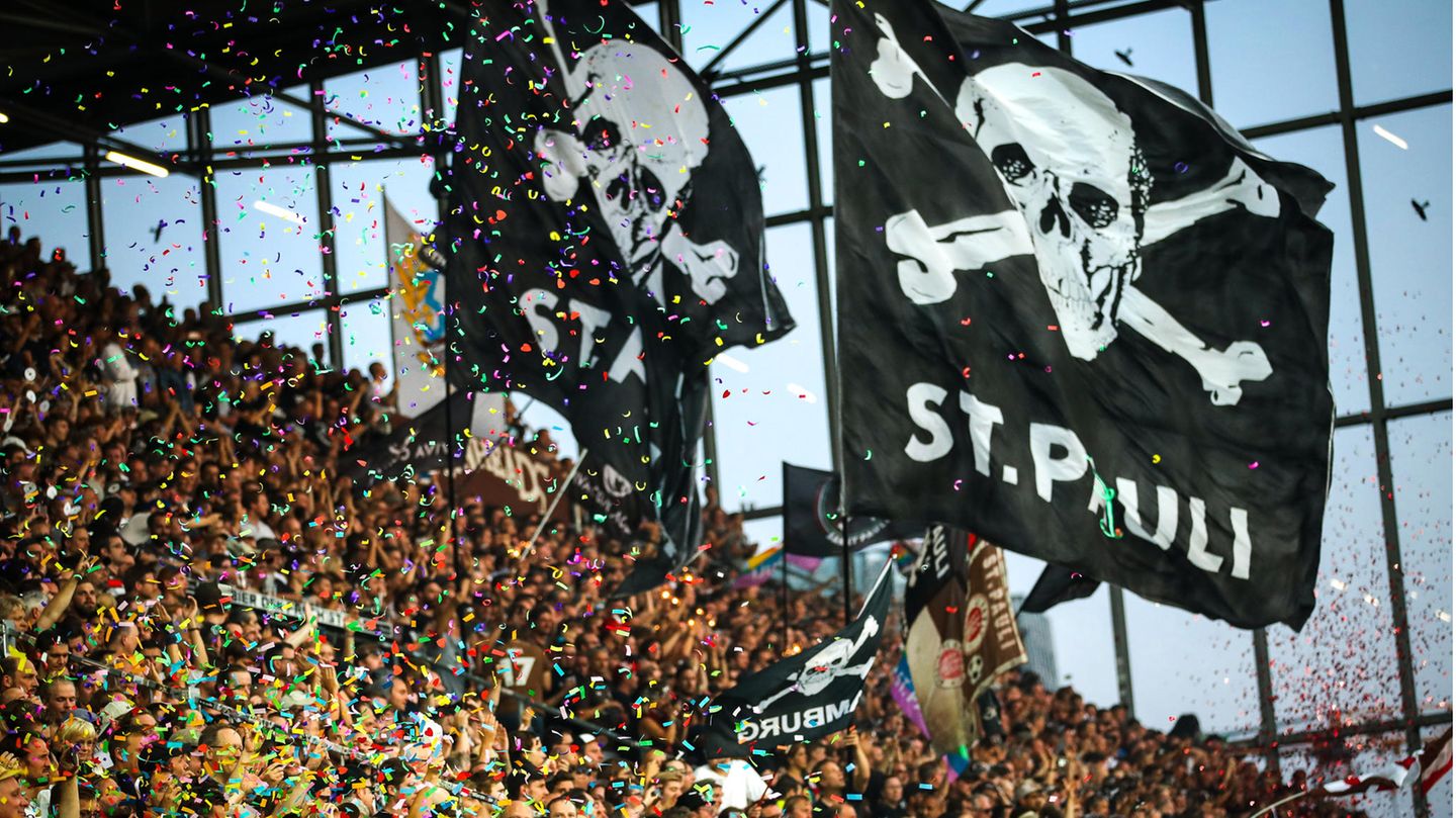 Die Fans des FC St. Pauli sorgen immer für eine besondere Stimmung am Millerntor.