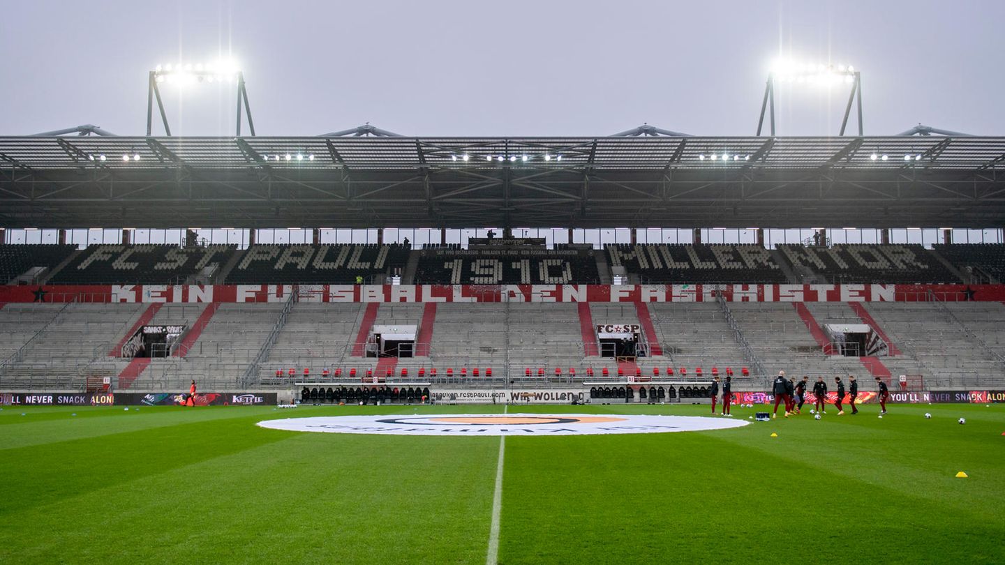 Ins Stadion am Millerntor kommen an Heimspieltagen normalerweise 29.546 Besucher*innen.