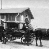 Im Sommer 1892 brach in Hamburg die Cholera aus – Kranke mussten mit Pferdewagen abtransportiert werden. Eine Ursache dafür waren die schlechten hygienischen Verhältnisse in den Gängevierteln. So mussten die Bewohner das dreckige Wasser aus der Elbe trinken – eine Filteranlage gab es zu dem Zeitpunkt noch nicht.