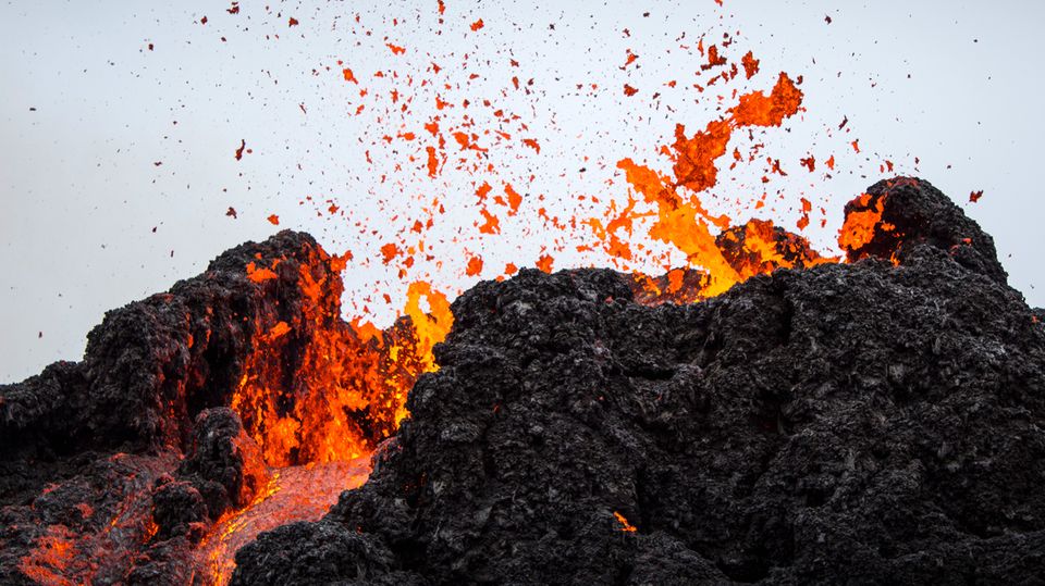 Nach 900 Jahren wieder aktiv – Vulkanausbruch in Island