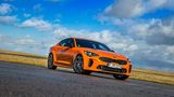 Mit fast zwei Tonnen ist der Kia Stinger alles andere als ein Leichtgewicht