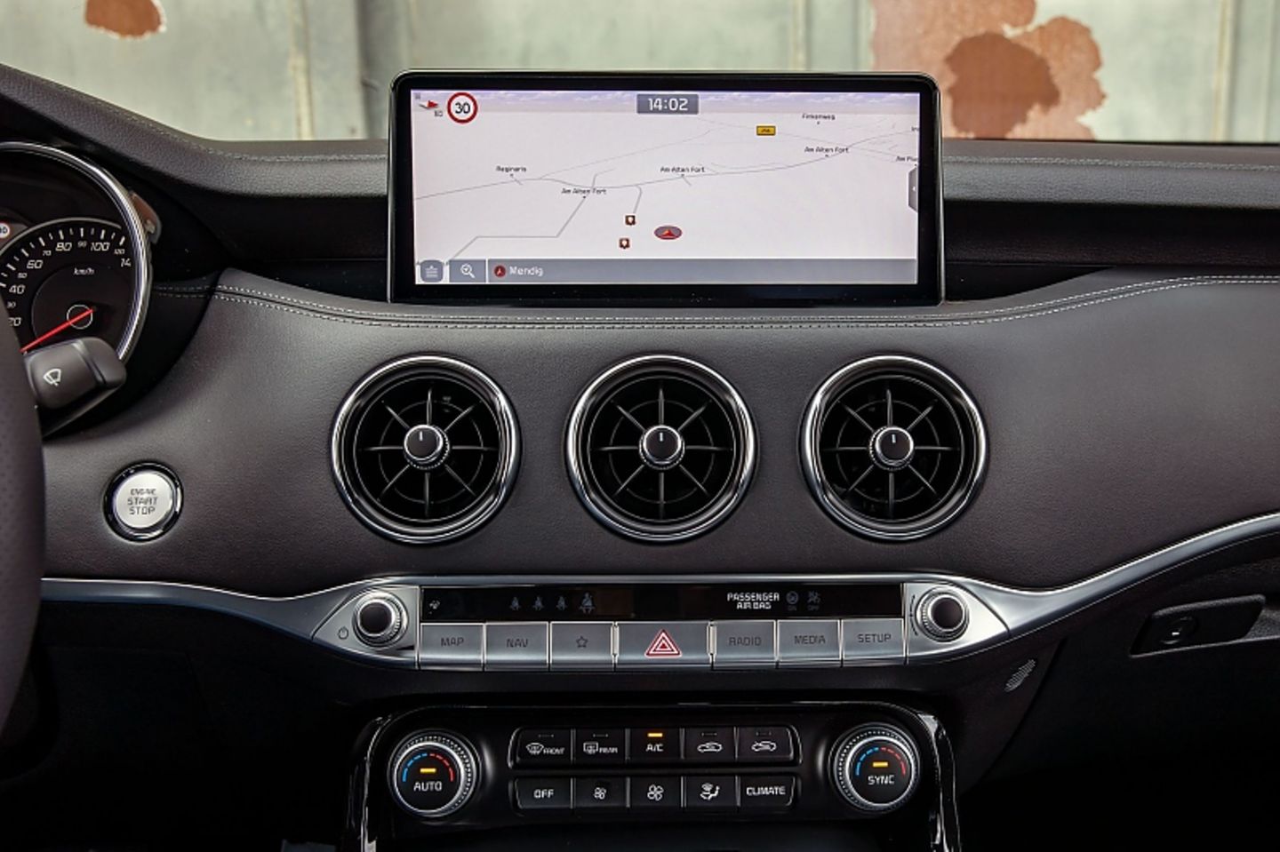 Der Touchscreen ist jetzt 10,25 Zoll groß