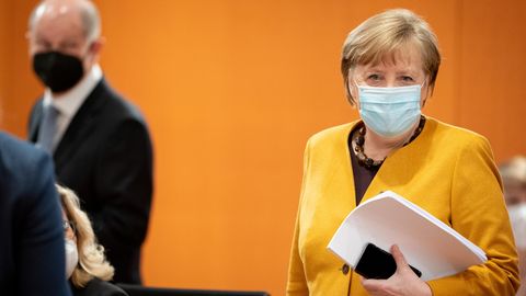 Bundeskanzlerin Angela Merkel vor einer Pressekonferenz