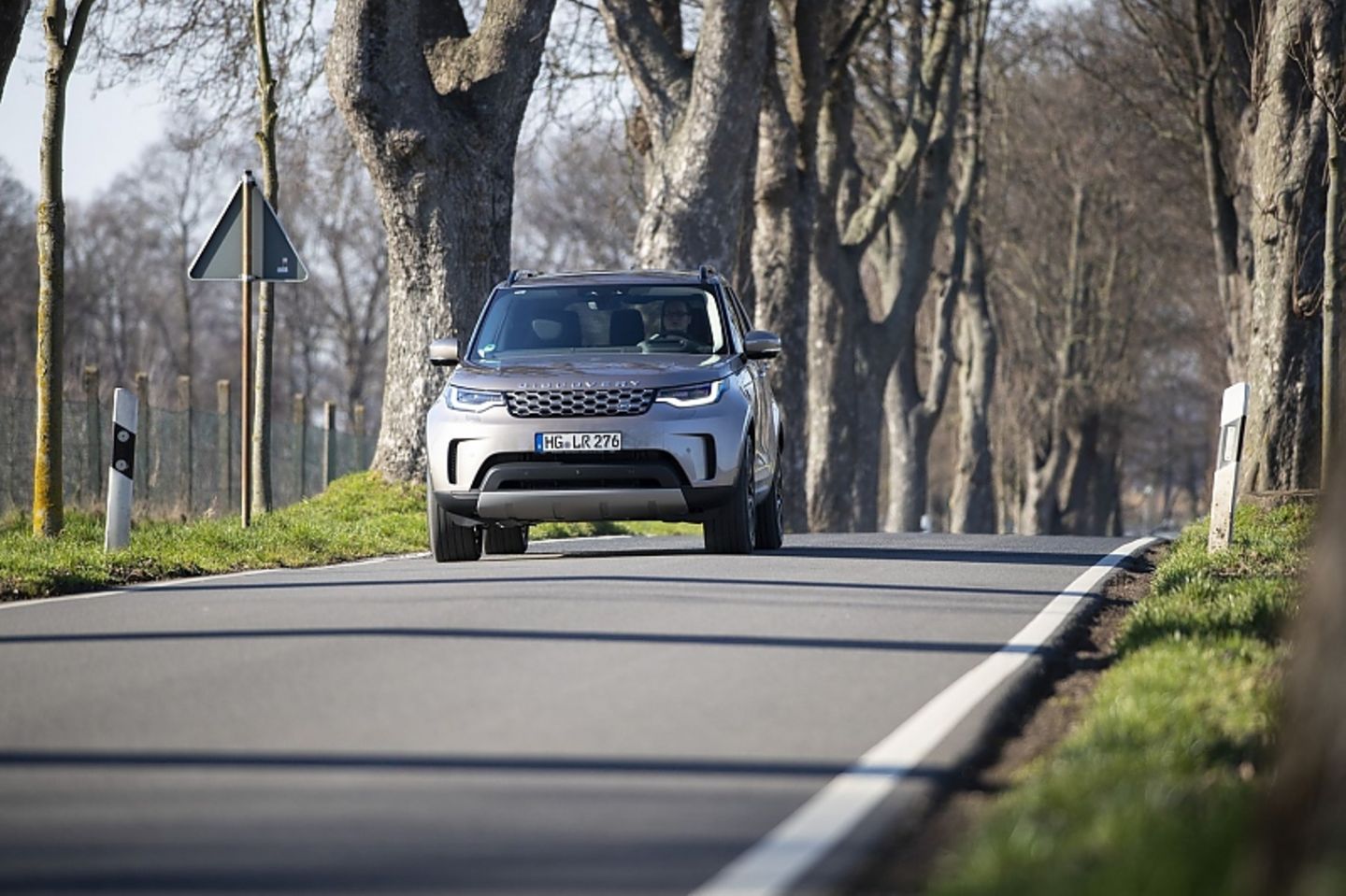 Der Land Rover Discovery D300 ist bis zu 209 km/h schnell