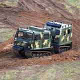 Beide Module gehören technisch zusammen, der hintere Teil ist kein Anhänger.