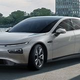 Die Elektro-Luxuslimousine Xpeng P7 manifestiert sich optisch als Tesla-Gegner
