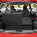 Der Kofferraum wächst auf 1.010 Liter, wenn man die Lehnen der Rückbank umlegt