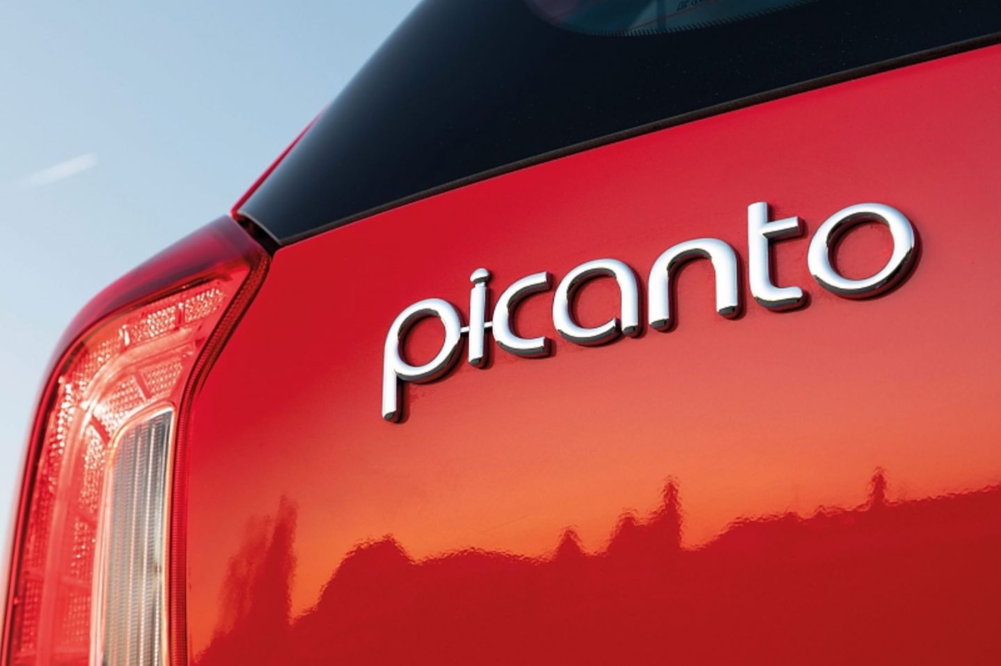 Der Kia Picanto 1.0 T-GDI hat 74 kW / 100 PS