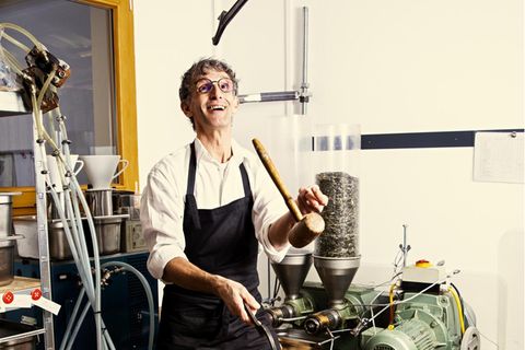 Stefan Preker, Ölmühle, Plan B, vom Artisten zum Ölmühlenbetreiber