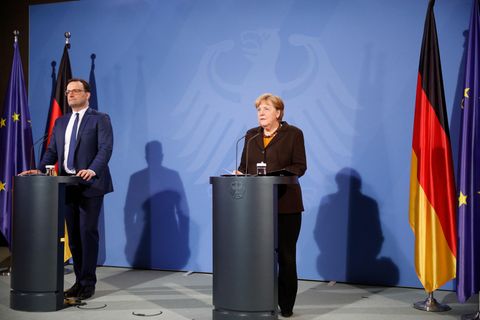 Gesundheitsminister Jens Spahn (CDU) und Bundeskanzlerin Angela Merkel (CDU)