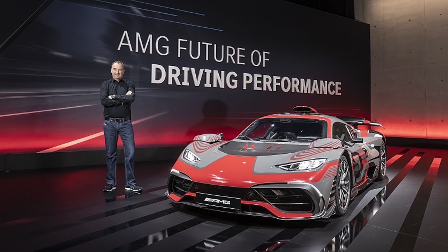 AMG Technik 2021 - CEO Philipp Schiemer AMG Technik 2021 - CEO Philipp Schiemer