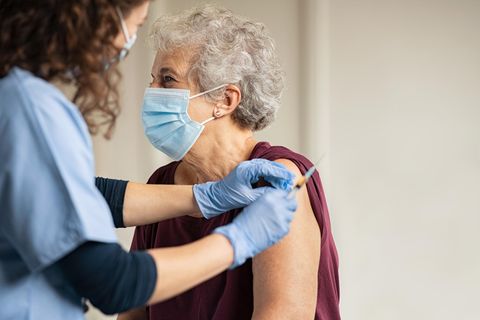 Nach der Impfbeschränkung von Astrazeneca: Wer wird jetzt mit was geimpft? Wann gibt es mehr Vakzine? Was Sie jetzt zur Kampagne wissen müssen