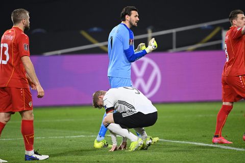 Timo Werner (Deutschland, M.) reagiert auf eine verpasste Chance