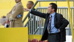 Das letzte Testspiel gegen Ungarn vergeigen die Deutschen mit 0:2 in Kaiserslautern ebenfalls. Der Trainer des Gegners heißt Lothar Matthäus. Bei der darauf folgenden EM scheitert die DFB-Elf erneut in der Hinrunde. Völler tritt zurück und Jürgen Klinsmann übernimmt.