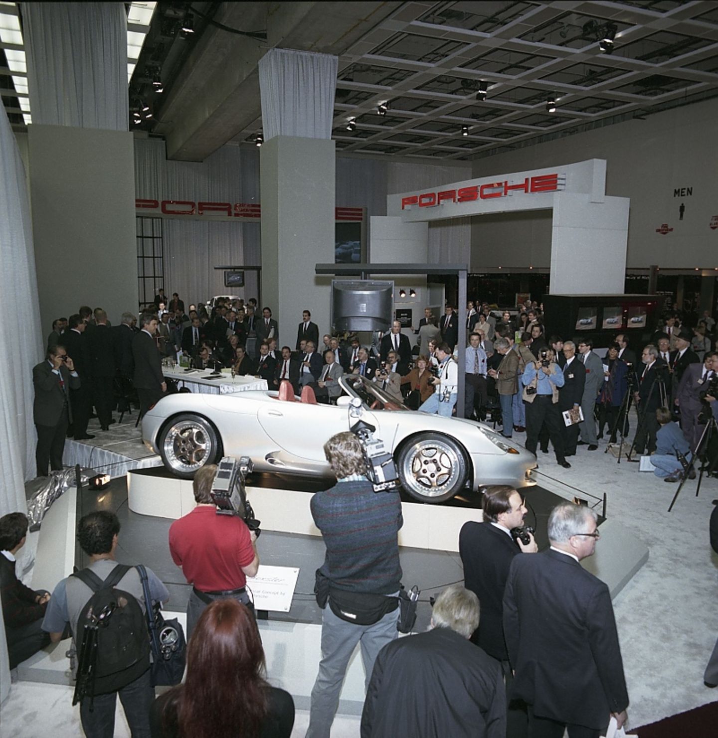 Präsentation der Boxster Studie in Detroit 1993