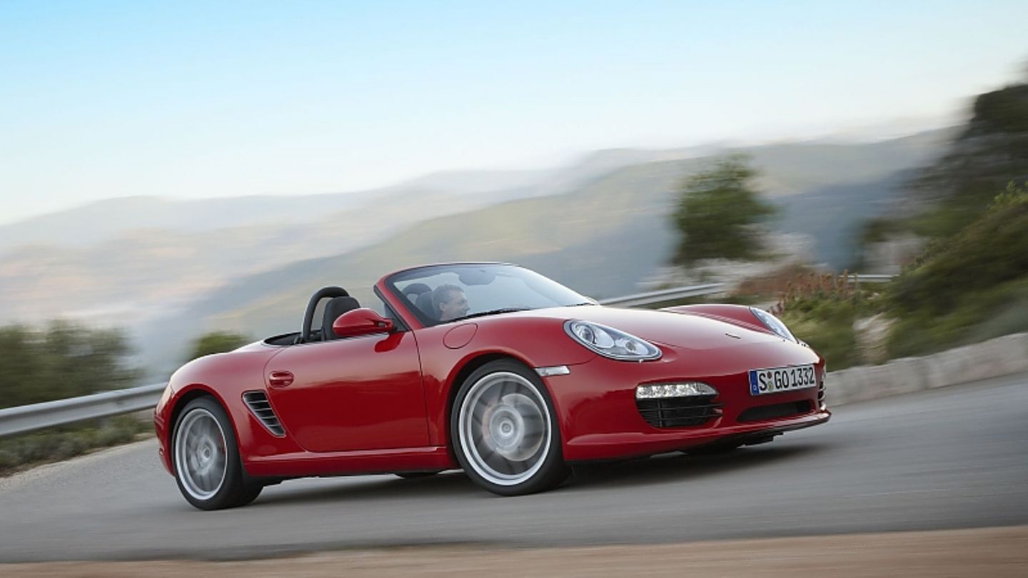 Porsche Boxster: How the “housewife Porsche” saved the brand