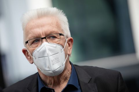 Baden-Württembergs Ministerpräsident Winfried Kretschmann (Bündnis 90/Die Grünen) wirbt für eine Neuauflage der Koalition mit der CDU