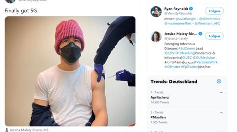 Promi-Impfung: "Endlich habe ich 5G": Ryan Reynolds ist geimpft - und macht sich über Corona-Schwurbler lustig