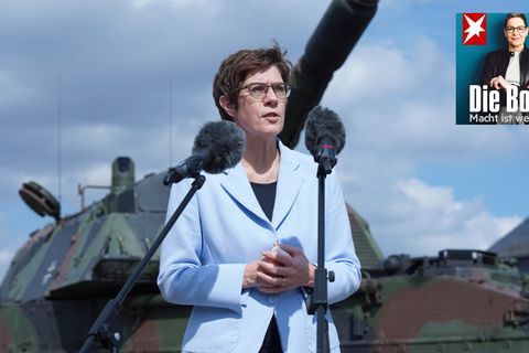 Podcast "Die Boss": Verteidigungsministerin Annegret Kramp-Karrenbauer