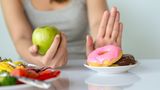 Zahngesundheit: Lieber Apfel und Möhre statt Chips und Salzstangen!