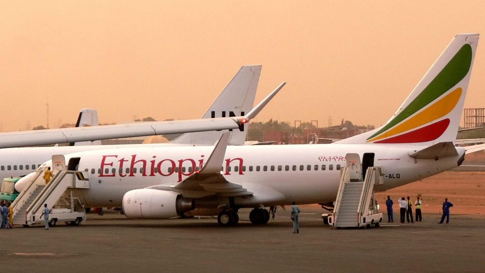 Eine Maschine der Ethiopian Airlines ist versehentlich an einem Flughafen gelandet, der sich noch in der Bauphase befindet