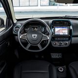 Ein aufgeräumter Arbeitsplatz mit Kunststoff-Ambiente.