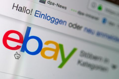Das Logo von Ebay auf der Startseite der Internet-Verkaufsplattform