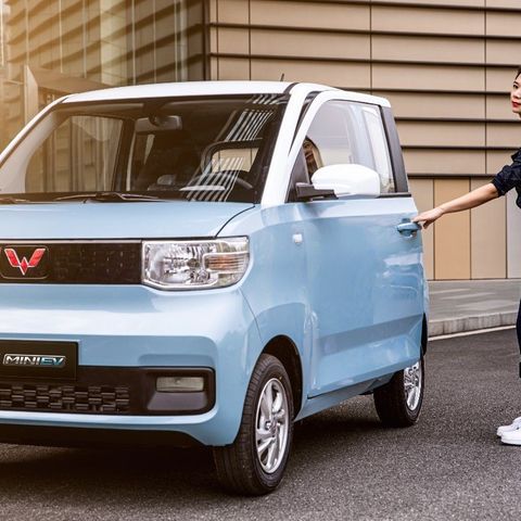 Der Wagen ist für den asiatischen Markt konzipiert, also für kleinere Personen ausgelegt.