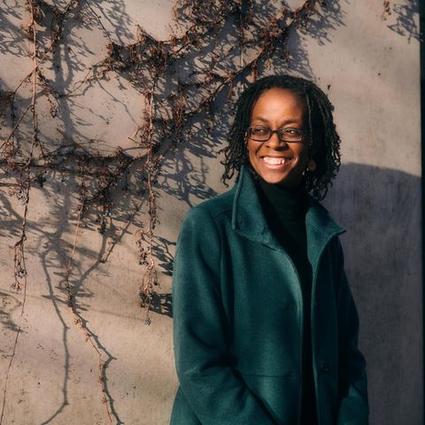 Autorin und Aktivistin Sharon Otoo