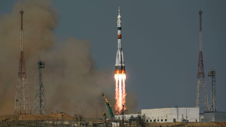 Die Rakete beim Start auf dem Kosmodrom Baikonur