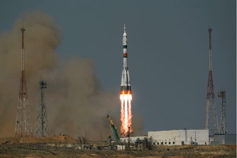 Die Rakete beim Start auf dem Kosmodrom Baikonur