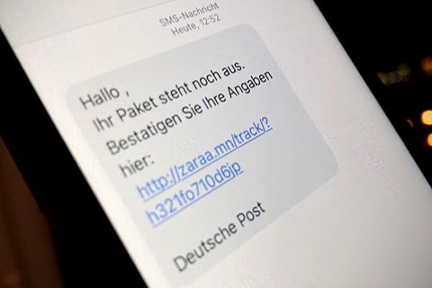 Vermeintliche Paket-SMS kommt von Betrügern
