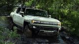 Auch der neue Hummer soll jedes Terrain meistern können.