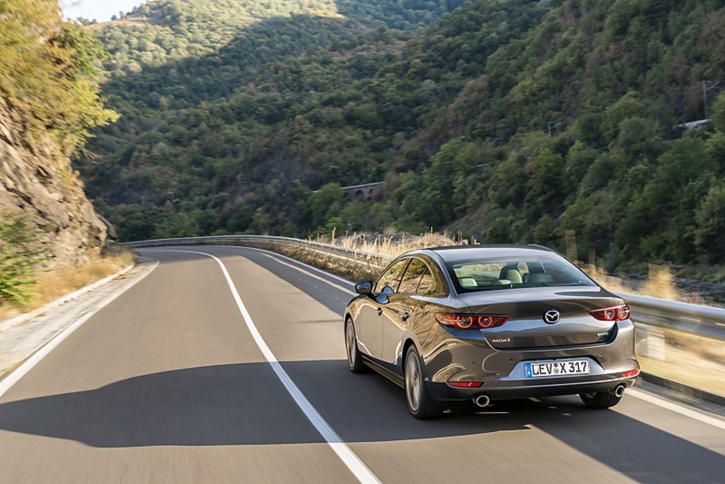 Mazda 3 e-Skyactiv X 2.0 M Hybrid