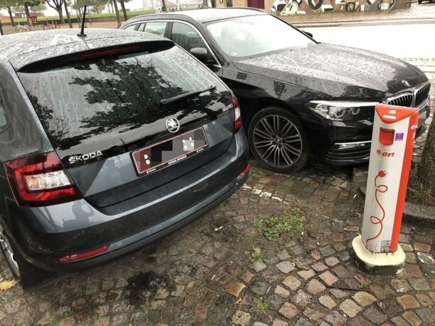Zugeparkte Ladesäulen sind nach wie vor ein Ärgernis