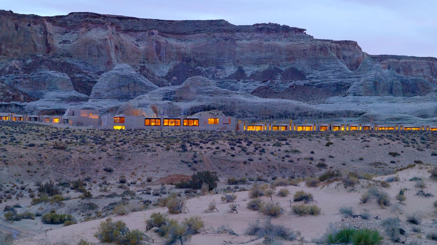 Die 34 Suiten liegen einsam in der Nähe des Escalante National Monument, dicht an der Grenze zum Bundesstaat Arizona.