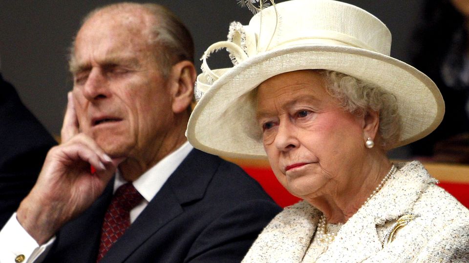 Auf dem Königsweg: Prinz Philip hat die Familie auf seinen Tod vorbereitet – so geht es für Queen Elizabeth weiter
