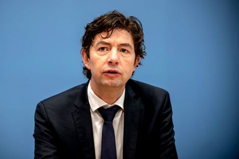 Christian Drosten, Direktor Institut für Virologie an der Charité Berlin