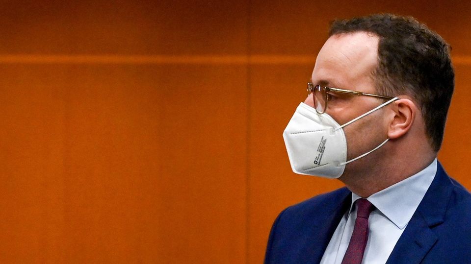 German Health Minister and Christian Democratic Union (CDU) politician Jens Spahn arrives for the weekly cabinet meeting on April 13, 2021 at the Chancellery in Berlin. (Photo by John MACDOUGALL / various sources / AFP)