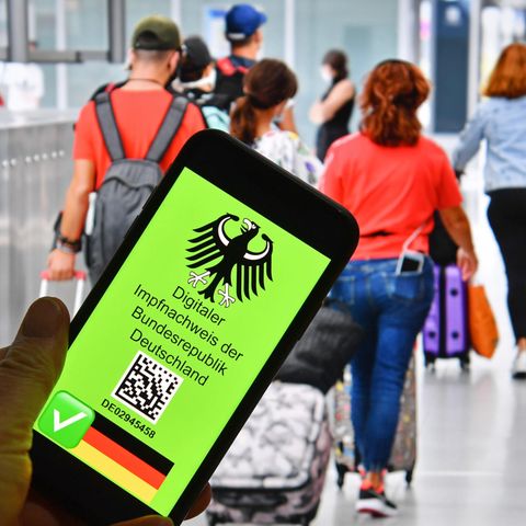 Der Impfpass soll Reisen in der EU erleichtern (Symbolfoto)