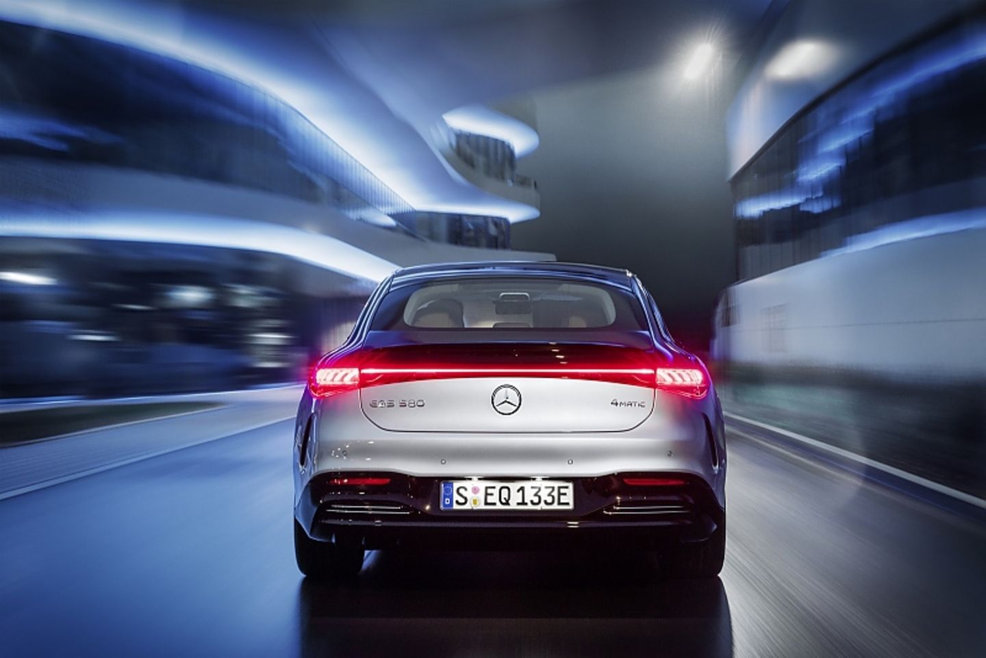 Mercedes EQS 2021