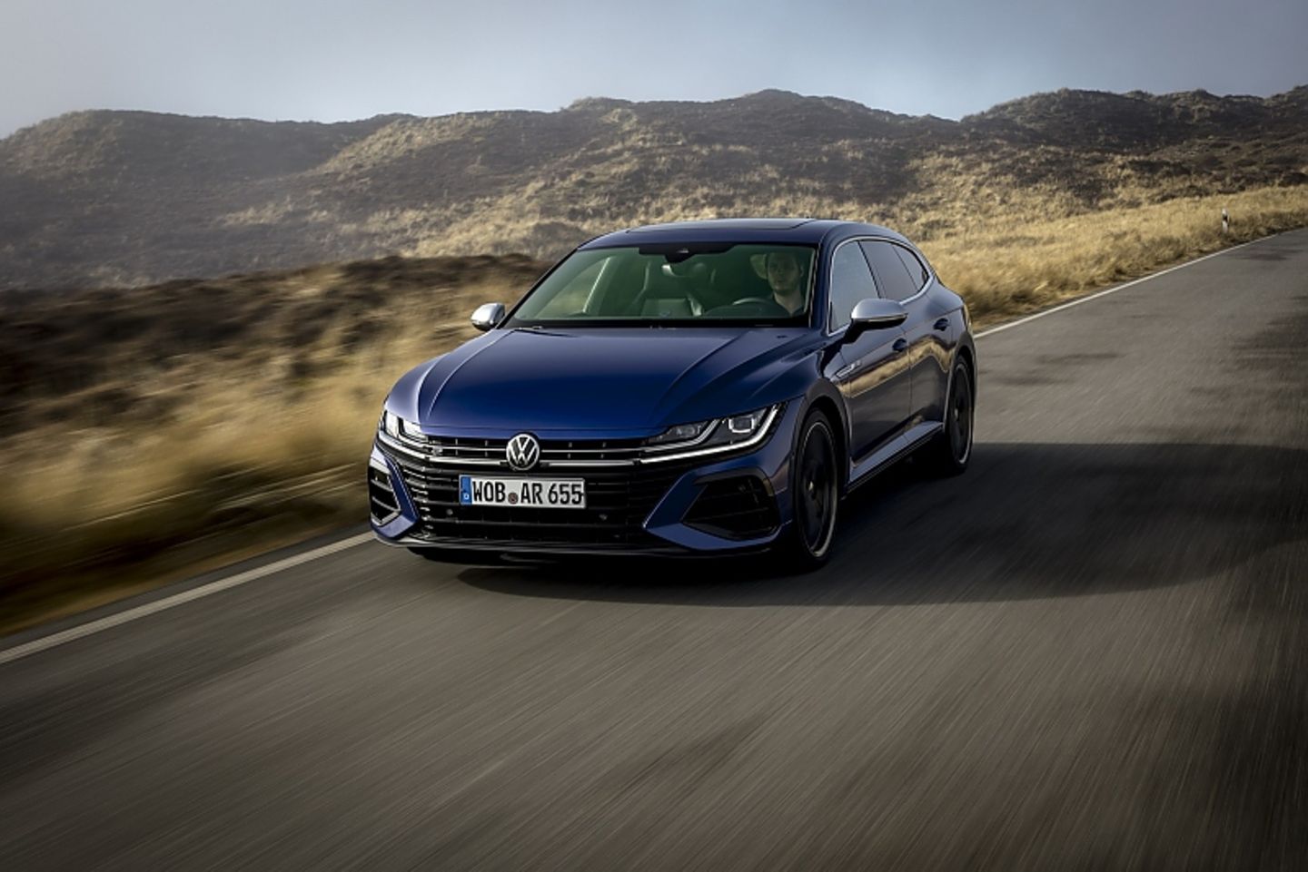 VW Arteon R Shooting Brake