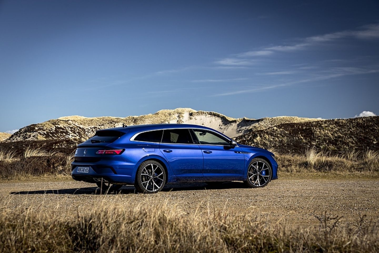 VW Arteon R Shooting Brake