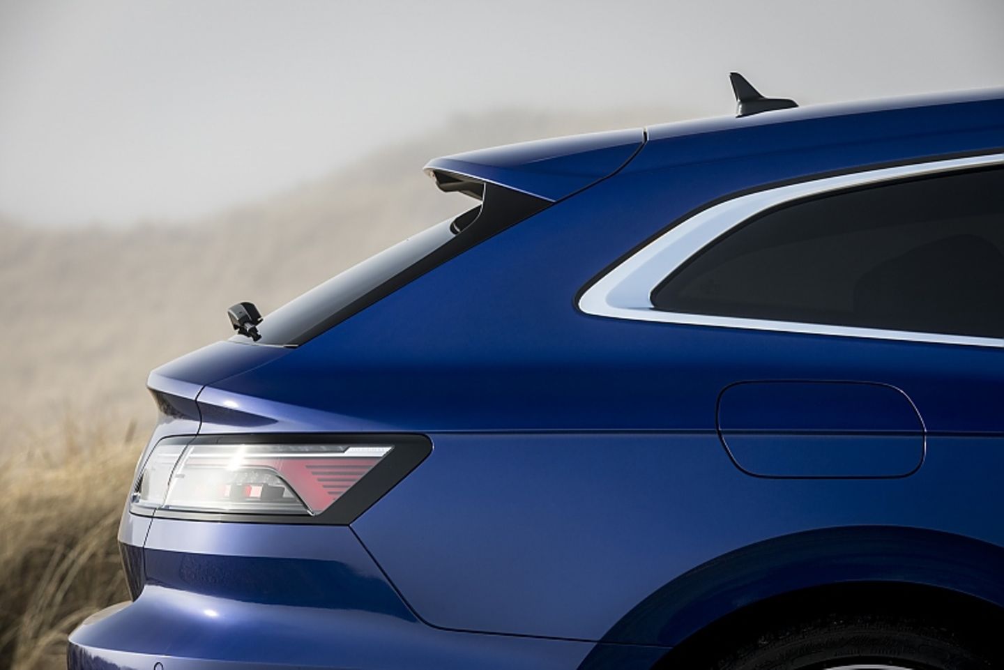 VW Arteon R Shooting Brake