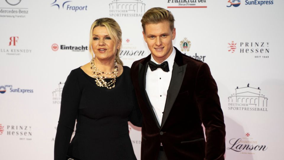 Corinna Schumacher und Sohn Mick beim Sportpresseball 2019.
