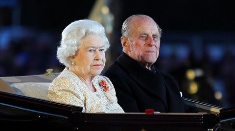 Queen Elizabeth II. und Prinz Philip bei einem gemeinsamen Auftritt im Jahr 2012